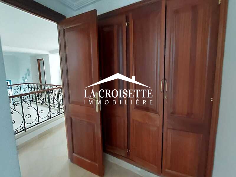 Villa S+6 à Gammarth